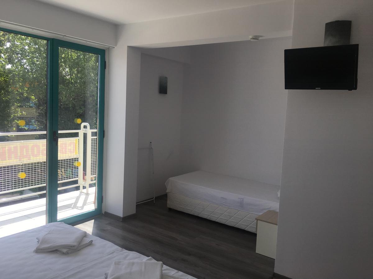 Hotel Largo Σάνι Μπιτς Εξωτερικό φωτογραφία