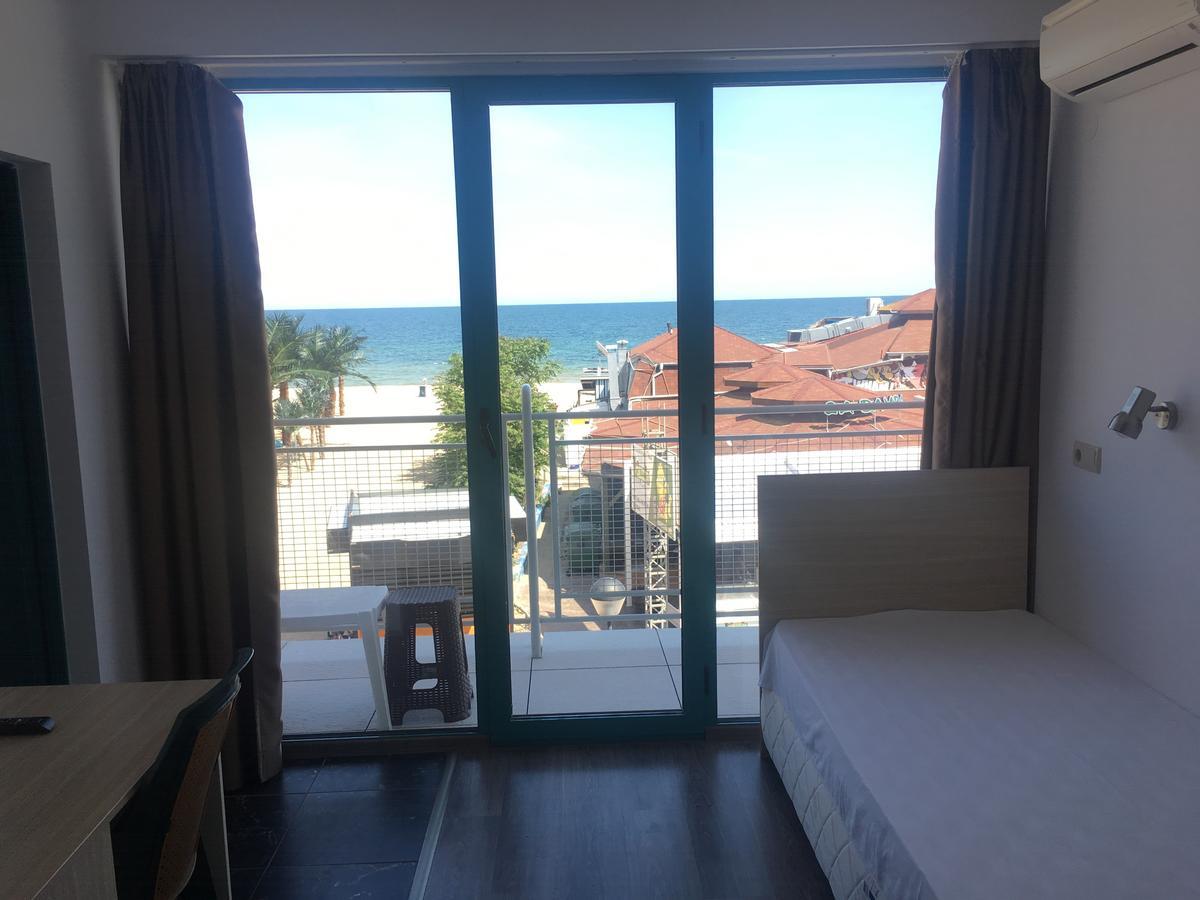 Hotel Largo Σάνι Μπιτς Εξωτερικό φωτογραφία