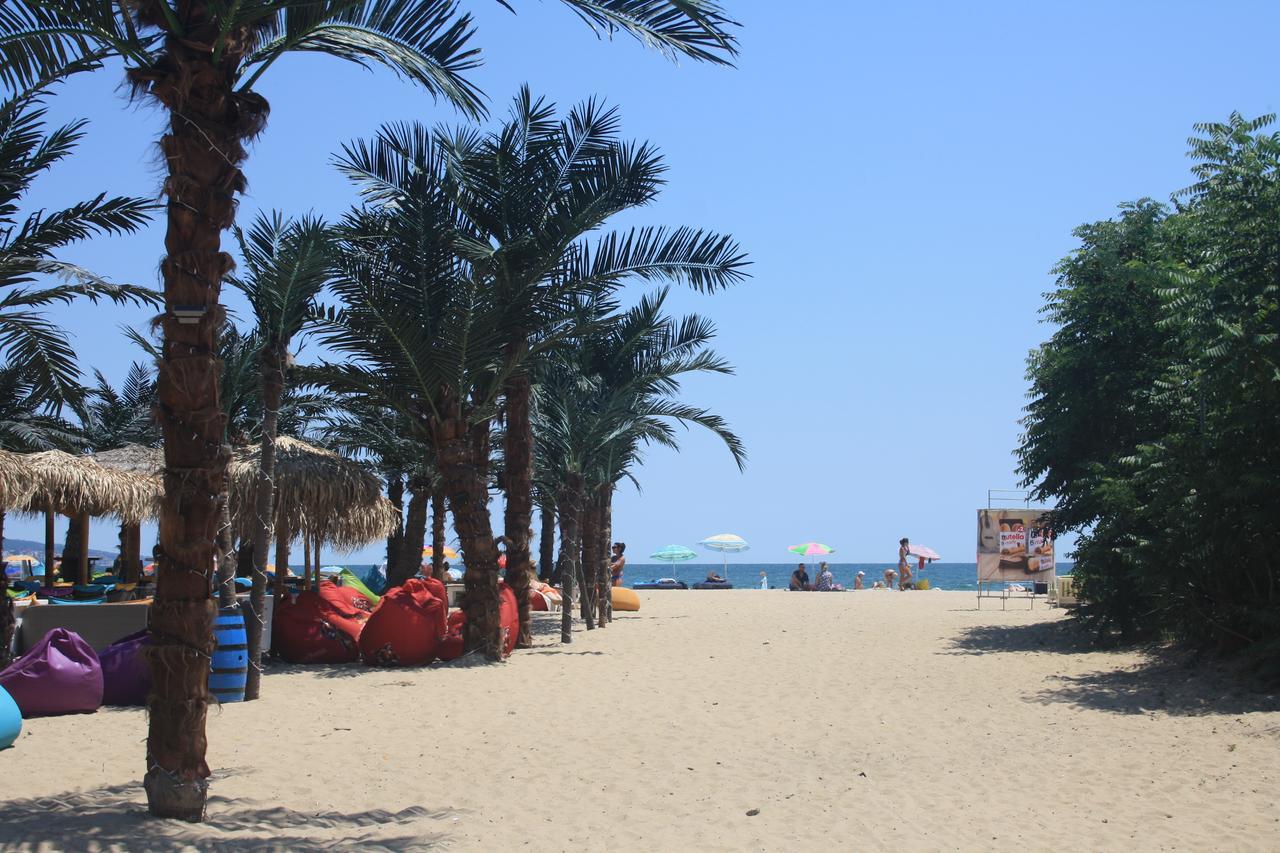 Hotel Largo Σάνι Μπιτς Εξωτερικό φωτογραφία