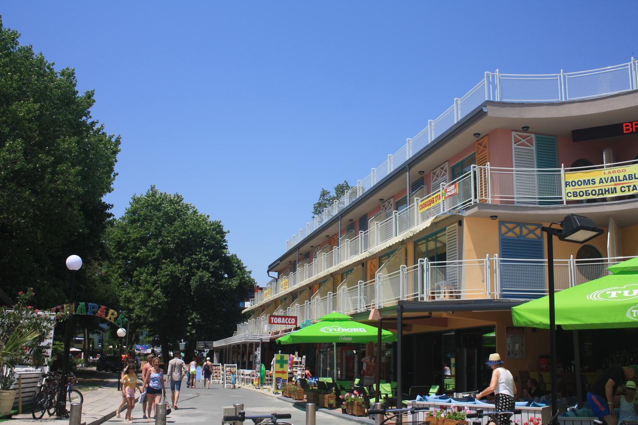 Hotel Largo Σάνι Μπιτς Εξωτερικό φωτογραφία