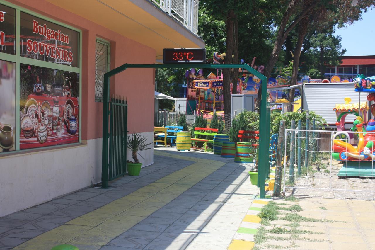 Hotel Largo Σάνι Μπιτς Εξωτερικό φωτογραφία